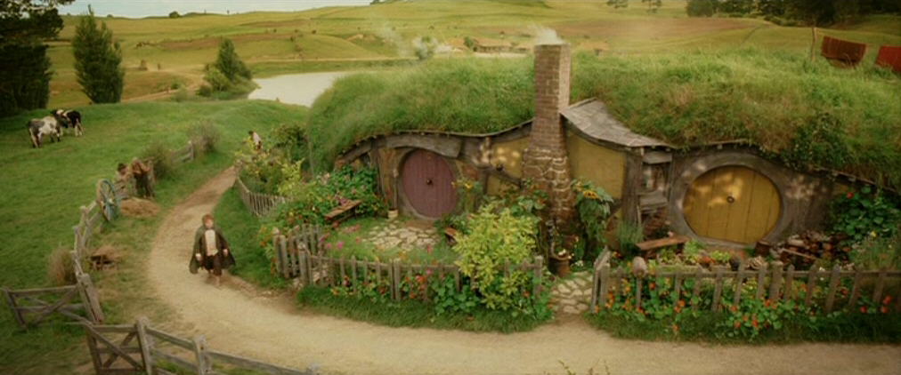HOBBIT7.JPG